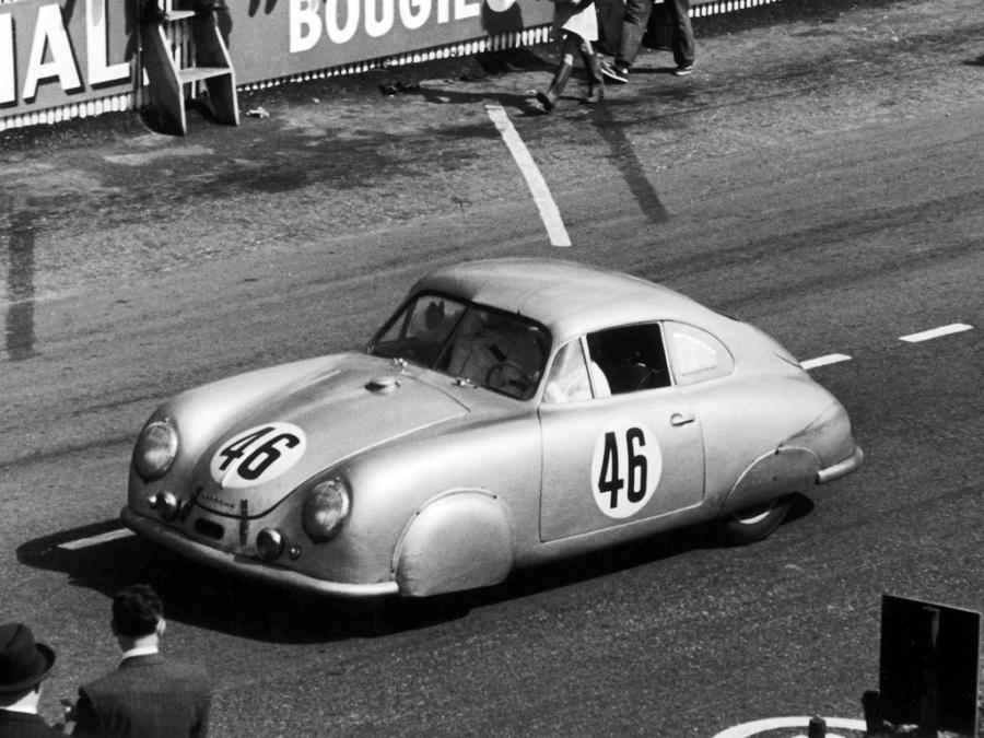  Porsche 356 Light Metal Coupe 1951 года  (фото 3 из 7)